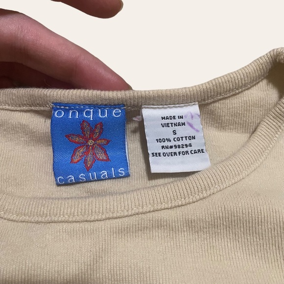 Vintage 90s Tee - Picture 3 of 3